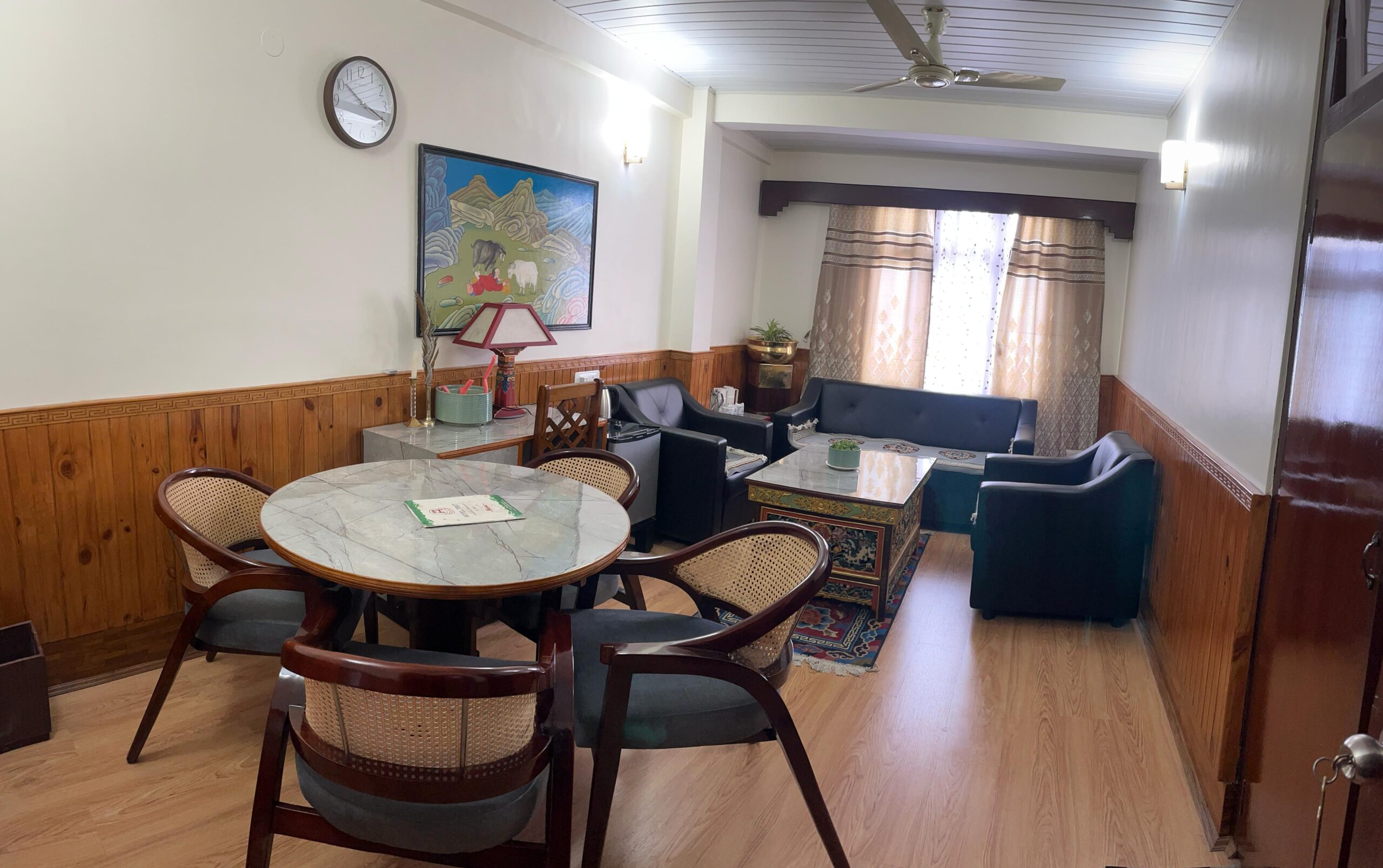 Hotel Tibet Gangtok g4